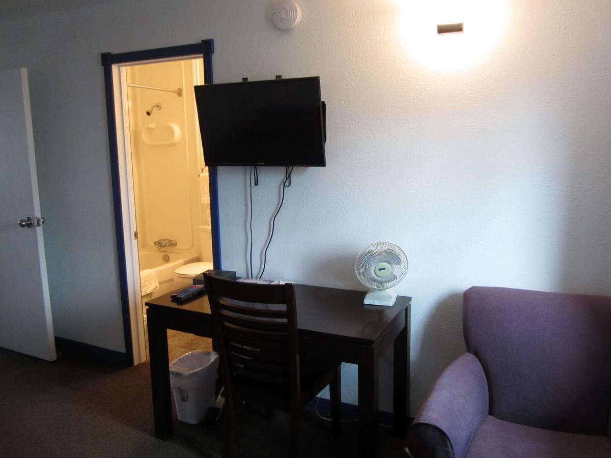 Nisutlin Trading Post Motel Teslin 客房 照片